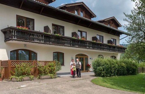 Attersee Apartment | Doppelzimmer Kronberg - Hotel Hemetsberger