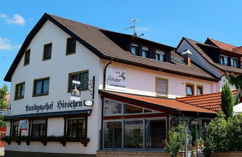 Rheinhausen Apartment | Doppelzimmer mit Dusche und WC