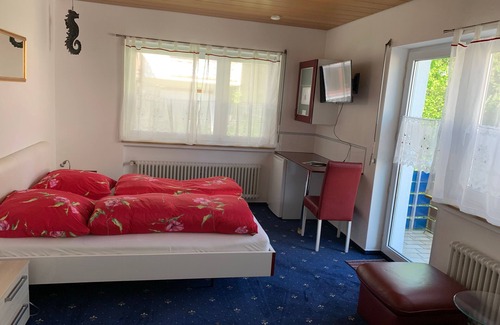 Meersburg Bed & Breakfast | Doppelzimmer Nr. 10 - Gästehaus am Lindenweg