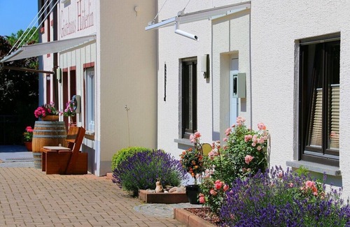 Bad Bellingen Apartment | Doppelzimmer Nr. 5 mit Dachterrasse, ca. 20qm, Max. 2 Personen