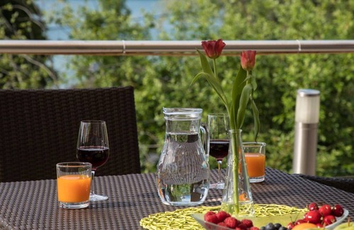 Finkenstein am Faaker See House | Doppelzimmer Seeblick mit Balkon - Faaker See Inn Hotel