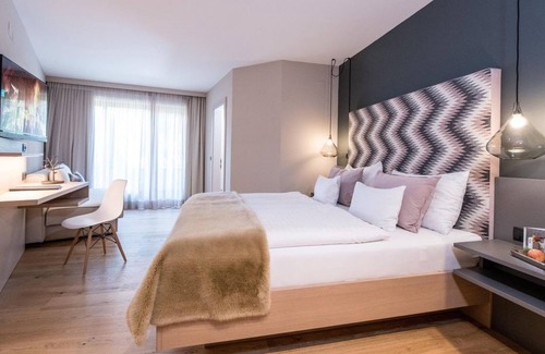 Seeboden House | Doppelzimmer Style Deluxe Südblick Frühstück - Hotel Moserhof