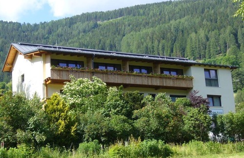 Bad Kleinkirchheim Cottage | Doppelzimmer Superior - Haus Anni