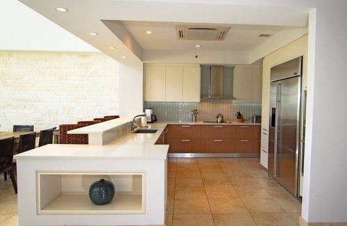 Dorado Pueblo Condo | Dorado Beach adjoining the ritz Carlton reserve