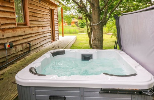 Thorpe On The Hill Cabin | Dorado Lodge