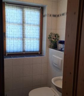 Schwarzenbach an der Golsen Hotel | Dorfgasthof und Frühstückspension Tiefenbacher