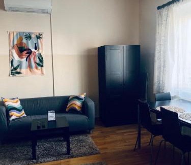 Istvanmezo Apartment | Dorothy apartment near Budapest City Park