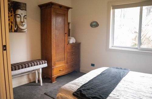 Deer Vale House | Dorrigo Bush Pepper Retreat - Twin 2 outdoor baths under the stars & Massage