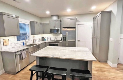 Pacific City House | Dory Haven-NEW! 5 bedrooms, hot tub, walk to beach. 4 king beds!
