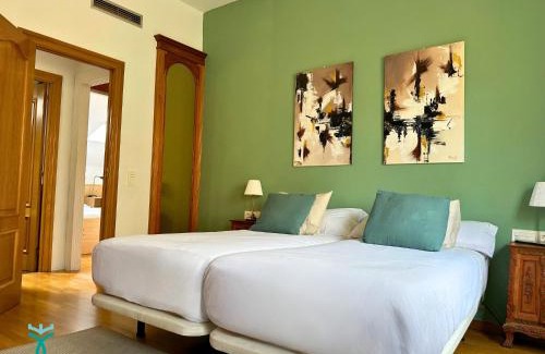 Zaragoza Old Town Apartment | Dos Torres Ático Dúplex - Céntrico con Vistas a la Ciudad