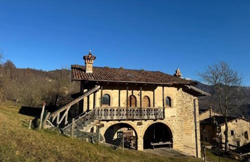 Dossena Cabin | DOSSENA Dimora Storica Al Lac Conte Tomaselli