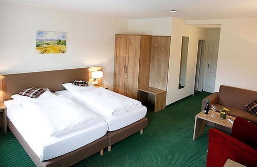 Bad Gottleuba House | Double room, shower, toilet - Gasthof Hillig