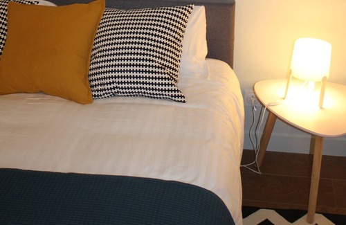 Saint-Cyr-au-Mont-d'Or House | Double room-Standard-Private Bathroom-Terrace-1er étage