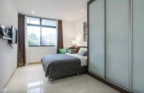East Coast House | Double Master Room & private bathroom (3) in terrcae house