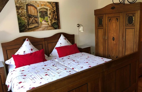 Langenhorn Bed & Breakfast | Double room 1 night double bed - Pension - Hotel (garni) ALTES PASTORAT