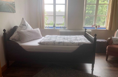 Langenhorn Bed & Breakfast | Double room 1 night 2 beds - Pension - Hotel (garni) ALTES PASTORAT