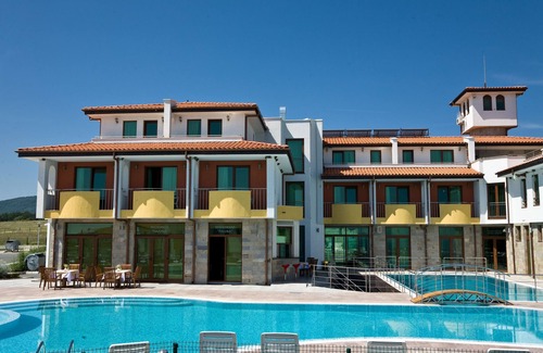 Lozenets House | DOUBLE ROOM 14 in a quiet hotel with SEA VIEW