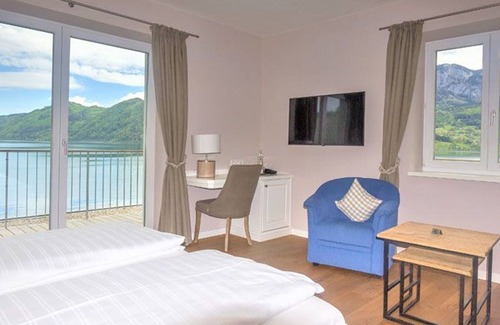 Unterach am Attersee House | Double room Alpin B with balcony and lake view - Attersee 7 - Hotel STADLER am Attersee, Ihr Seehotel