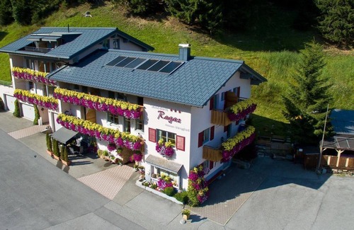 Damuels Apartment | Double room - Hotel Garni Ragaz