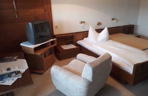 Schoppernau Bed & Breakfast | Double room max. 2P - Greber Christine - Frühstückspension Fernblick