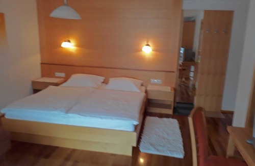 Schoppernau Bed & Breakfast | Double room new (type A) Z-NR. 4 - Greber Christine - Bed and breakfast