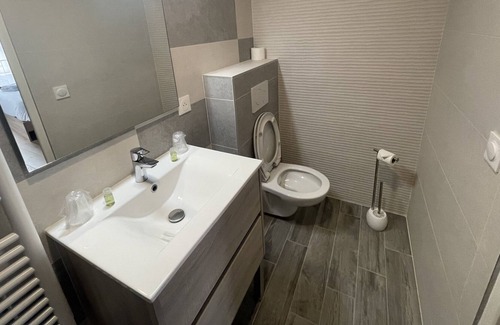 Le Thillay Hotel | Double room-Premium-Ensuite with Bath