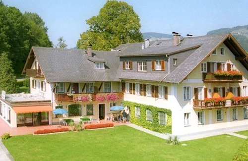 Mondsee House | Double room standard without balcony Nr. 15 - Hotel Garni Stabauer