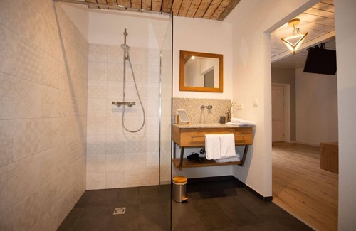 Straden Bed & Breakfast | Double room Steillagen - Monschein Bioweinhof