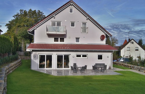 Obersulm Apartment | Double room summer - Winzerhof am Schlierbach