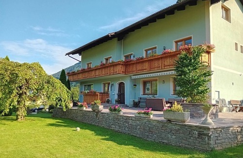 Kolbnitz Bed & Breakfast | Double room "Teuchlspitz view" - Landhaus Königsreiner