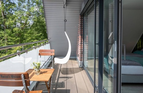 Bad Zwischenahn House | Double room "Tuschelei", shower, WC - Plauderei Café and Hotel