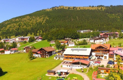 Oberjoch House | Double room with balcony - Zum Senn