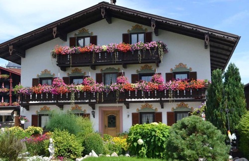 Achenkirch Apartment | Double room with shower and toilet - Landhaus Mayer