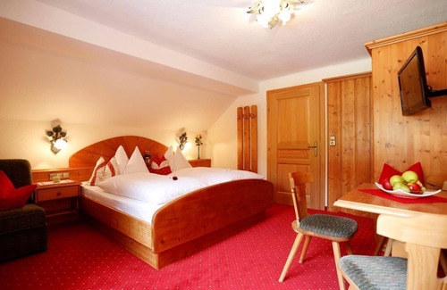 Weissenbach Other | Double room with shower, WC (long-term rate) - Linharterhof - Urlaub am Bauernhof