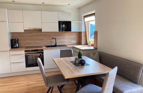 Filzmoos Apartment | Double room with shower, WC - village view, house