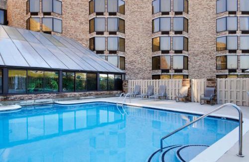 Johnson City Hotel | DoubleTree by Hilton Johnson City