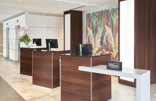 West Little River Hotel | DoubleTree by Hilton Miami North I-95