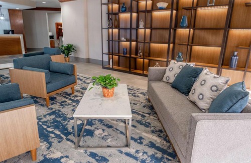 New Bern Hotel | DoubleTree by Hilton New Bern - Riverfront