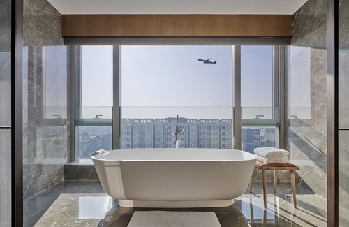 Bao'an Hotel | DoubleTree by Hilton Shenzhen Airport