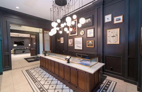 Lexington Hotel | DoubleTree Suites by Hilton Lexington
