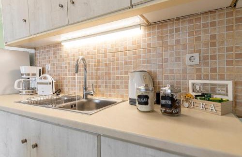 Spata-Artemida Apartment | Doukas House Cottage with vineyard, Artemis