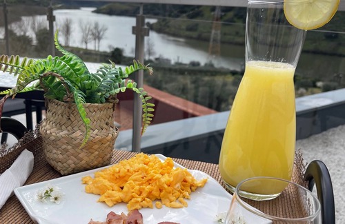 Cabanas de Baixo Apartment | Douro Visit House 5