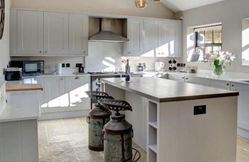 Chipping Campden House | Dovecote