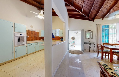 Dover House | Dover Beach - Kismet Garden 2 Bedroom Cottage