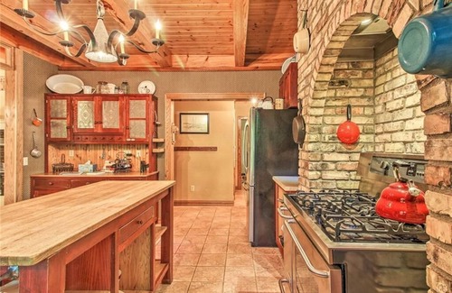 Douglas County Cottage | Dowling Lakefront Lodge: Dock, Game Room, Firepit, Fireplace