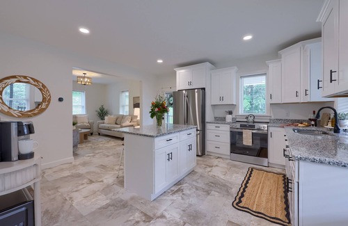 Quarryville House | Down in the Hollow |Modern Cottage in Lancaster Co