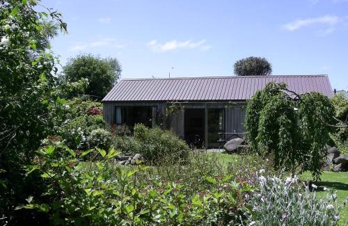 Invercargill House | Down South Cottage