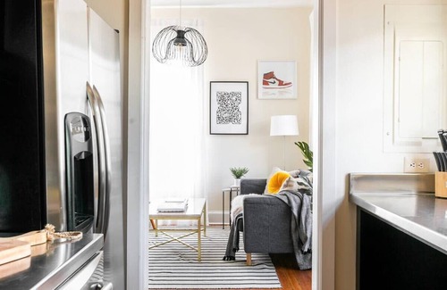 Cabbagetown Apartment | Down the Rabbit Hole by Minty Living