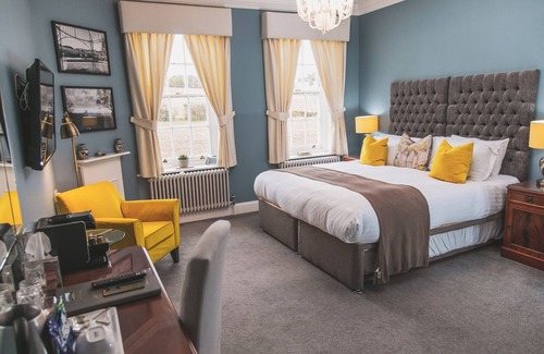 Ramsden Heath Bed & Breakfast | Downham Hall