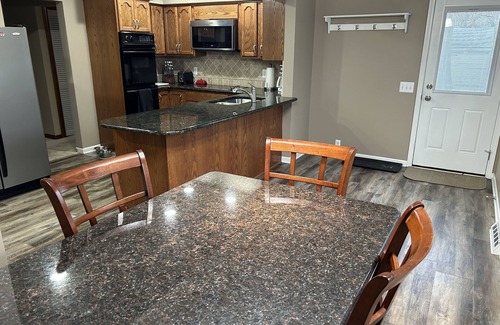 Trenton House | Downriver Fishing House